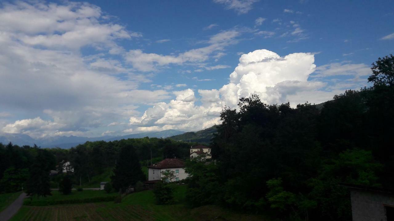 Residenza Letizia Apartment Nemeggio ภายนอก รูปภาพ